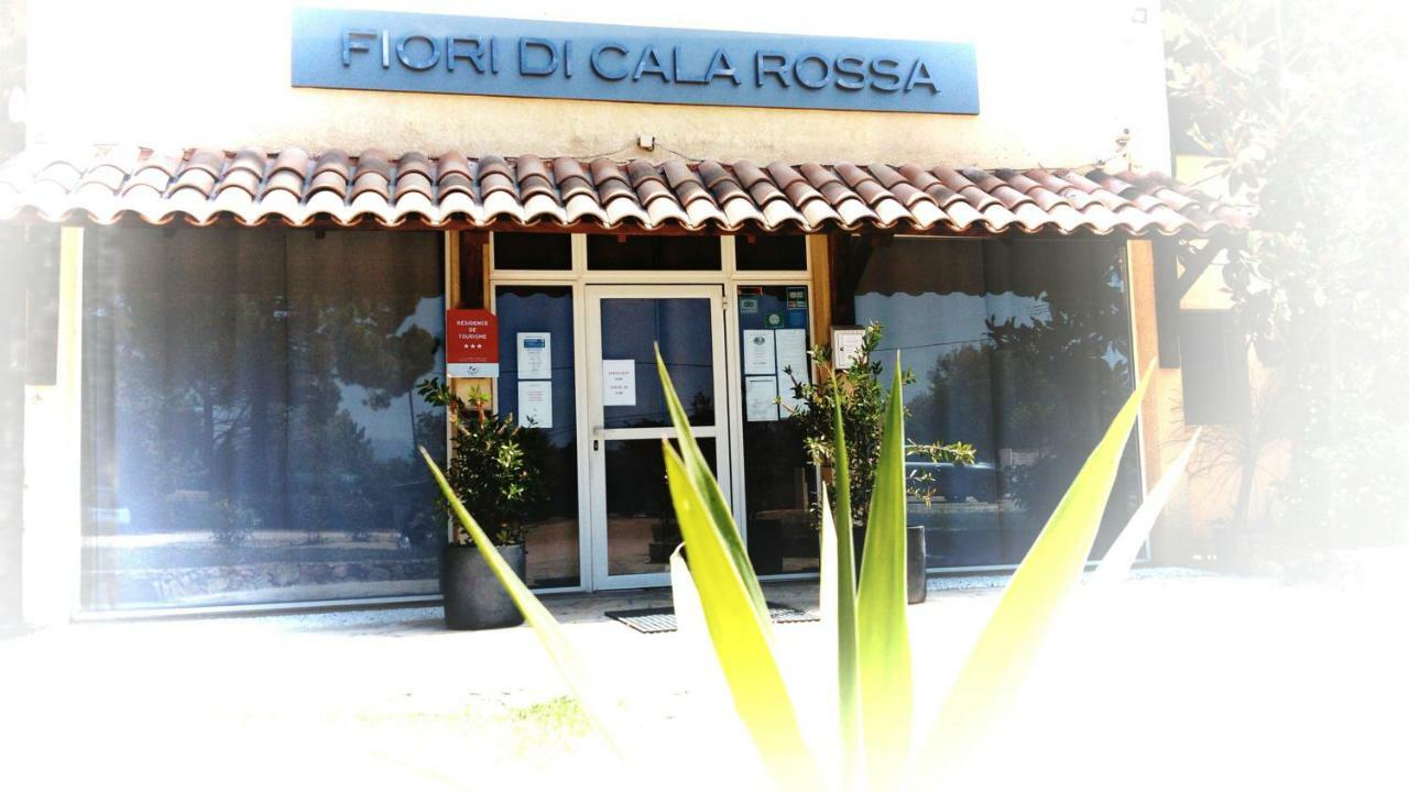 Residence Fiori Di Cala Rossa Леччи Экстерьер фото